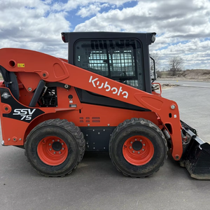 Minicargador de ruedas usado Kubota SSV75 en buen estado y con muy pocas horas listo para enviar/a todo el mundo - Product Image 5