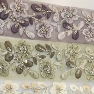 Tela bordada étnica con cinta de encaje de flores con lentejuelas, accesorios de ropa para costura de vestidos, correas textiles de alta visibilidad - Product Image 1