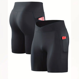 Shorts de compression pour homme de qualité supérieure, édition optimale, design unique, confortables et ajustés pour les sports de plein air. - Product Image 1