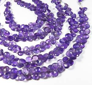 Gemas de amatista púrpura natural brasileña, hebra de 7,5 pulgadas, cuentas de corazón calibradas sueltas facetadas de 7mm, corte facetado - Product Image 5