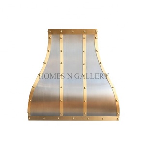 Hotte murale de cheminée artisanale personnalisée, design à bandes et rivets, la plus vendue - Product Image 4
