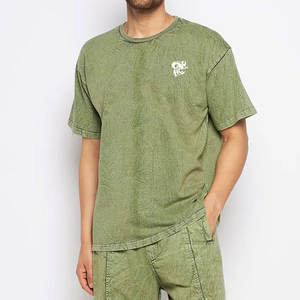 Camiseta Clásica de Estilo Casual con Lavado Ácido para Hombre, Algodón Lavado Vintage, Tela Suave y Cómoda, Adecuada para Uso Diario - Product Image 1