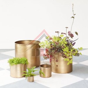 Ensemble de jardinières en laiton antique, pot à fleurs de luxe en or pour la décoration de la maison et du jardin, pot à plantes rond en fer décoratif pour l'intérieur et l'extérieur - Product Image 4