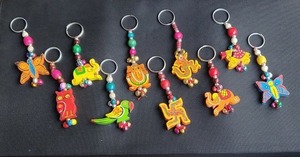 พวงกุญแจไม้หัตถกรรมสารพันพวงกุญแจไม้พวงกุญแจที่มีสีสันสําหรับงานแต่งงานโปรดปรานวันเกิดคืนของขวัญสําหรับแขก - Product Image 3