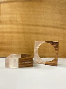 Bracelet artisanal en résine et bois mixte Bracelet de mode Fusion élégant pour femme Boho et vêtements contemporains - Product Image 4