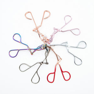 Mini recourbe-cils conçu pour un lifting doux et des résultats de bouclage lisses, en acier inoxydable, pour les routines de maquillage quotidiennes - Product Image 6