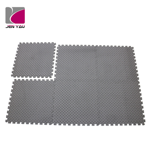 Tapis de sol protecteur pour salle de sport en mousse EVA inodore 60cmX60cm 10mm d'épaisseur Dureté 40 degrés - Imperméable et non toxique - Product Image 2