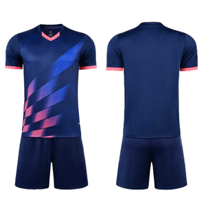 Camisetas de entrenamiento de fútbol de poliéster transpirable personalizables para hombres uniformes deportivos de sublimación para jugadores de fútbol - Product Image 3