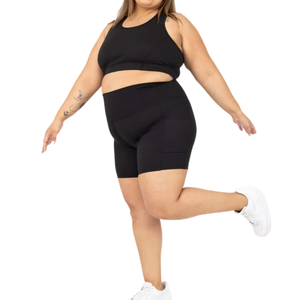 Shorts de yoga grande taille avec poches, taille haute, tissu extensible, soutien, vêtements de sport actifs, shorts d'entraînement de gym pour femmes - Product Image 1