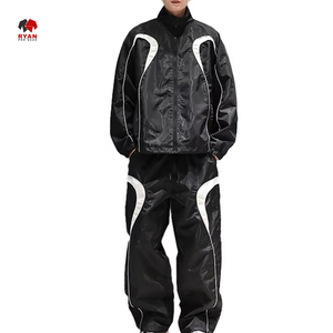 ชุดวอร์มลำลองผู้ชายสำหรับฤดูหนาว ผ้าพรีเมียม คอตั้ง เนื้อผ้านุ่ม ระบายอากาศได้ดี พิมพ์ลาย พร้อมปักโลโก้ตามสั่ง - Product Image 1