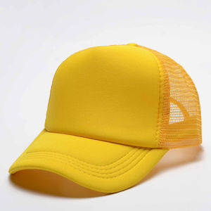 Sombrero de camionero Liso en blanco Diseño de gamuza de cinco paneles Malla estructurada Estilo deportivo de alta calidad Gorra al por mayor - Product Image 1