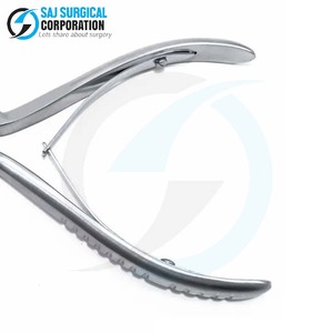 Fórceps médicos profesionales de acero alemán esterilizable para hospitales para reutilización en quirófanos - Product Image 6