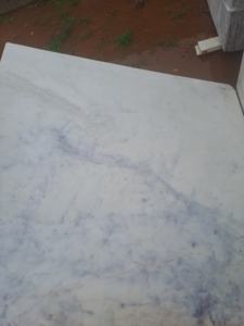 BLUE CITY STONES Mármol Blanco Pulido en Losa Grande - ELEGANCIA REDEFINIDA INTRODUZIENDO LA COLECCIÓN DE MÁRMOL BLANCO para DISEÑO GRÁFICO DE VILLAS - Product Image 4