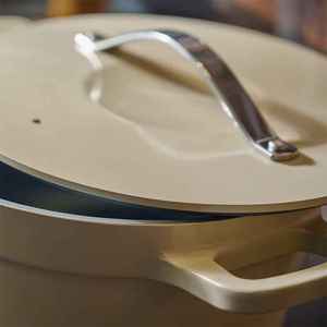 Casserole de luxe en métal et <span class=keywords><strong>aluminium</strong></span> SC10 avec couvercle Options OEM/ODM pour poêles à frire - Product Image 5