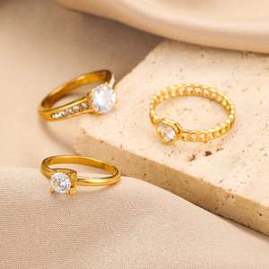 مجوهرات فراشة Y2K