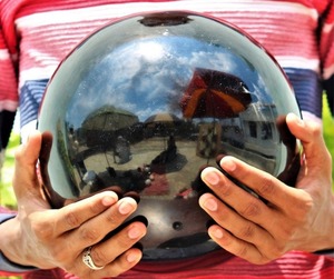 Sphère d'obsidienne noire gravée de qualité supérieure en gros, cristal de guérison naturel, boule de cristal, Reiki, méditation, équilibrage des chakras, Khambhat - Product Image 2