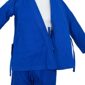 Uniforme de Karate de alta calidad con rayas de contraste Trajes de Karate de entrenamiento con estilo Uniformes de artes marciales Desgaste de larga duración para la venta - Product Image 5