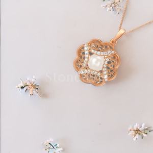 Luxe 925 argent fleur perle diamant pendentif bijoux fins pendentifs et breloques élégant féminin symbole de grâce cadeau pour les filles - Product Image 3