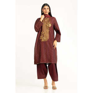 ชุดสูท 3 ชิ้น IUSTKSD-910 ผ้าซาตินแจ็คการ์ดปักลายพรีเมียม พร้อมรายละเอียดสุดหรู - Product Image 3