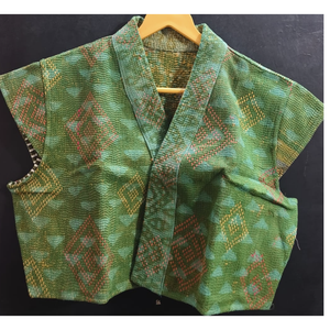 Verdant Kantha <b>Capped</b> <b>Sleeve</b> <b>Top</b> Eco-Friendly Patch Design Hand Drawn Print Versatile Outerwear - Product Image 5
