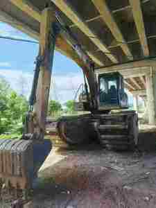 312D สำหรับเรือขุดสะเทินน้ำสะเทินบกตีนตะขาบขนาดเล็กเครื่องยนต์67กิโลวัตต์0.52ลูกบาศก์เมตรความจุถังสำหรับขาย - Product Image 5