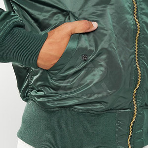 แจ็กเก็ตบอมเบอร์สำหรับผู้ชายเสื้อแจ็คเก็ตผ้าโพลีเอสเตอร์แห้งเร็วและระบายอากาศได้ดีสำหรับฤดูหนาว - Product Image 6