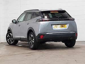 Usado LHD/RHD 2021 Peugeot 2008 - Product Image 2