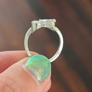 Anillo Toi Et Moi con Diamantes de Laboratorio de 1.50 Quilates, Forma de Pera y Redonda, Certificado IGI, Oro Blanco - Anillos con Diamantes Certificados - Product Image 2