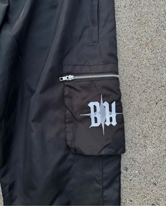 กางเกงไนลอนน้ำหนักเบาสำหรับผู้ชายกางเกงวิ่งแบบแห้งเร็วสำหรับออกกำลังกายกันน้ำมีเชือกรูดกระเป๋าผ้าใบที่ดีที่สุด - Product Image 4