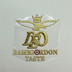 2023 Offre Spéciale haute qualité personnalisé TPU transfert de chaleur Logo étiquette pour Jersey or argent 3D étiquette pour vêtement T-Shirt vêtements - Product Image 4