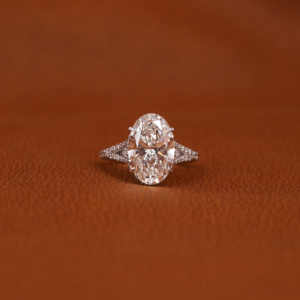 Anillo de compromiso de estilo clásico de oro macizo de 14 quilates, ajuste de Halo oculto, Diamante de corte ovalado, anillos finos creados en laboratorio con certificación IGI - Product Image 1