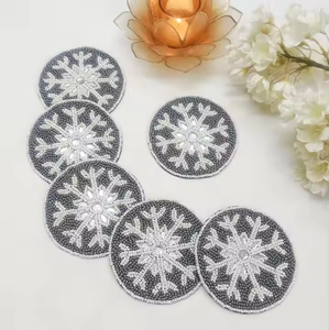 ชุดที่รองแก้วลูกปัดทำมือ6ชิ้นลายเกล็ดหิมะตกตกแต่งโต๊ะห้องครัวงานแต่งงานผู้จัดจำหน่ายจำนวนมาก - Product Image 3