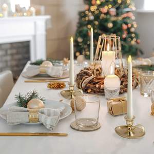 Bougeoir conique en métal doré avec poignée, finition laiton classique, centre de table décoratif, fait main, écologique pour la maison et la salle à manger - Product Image 5