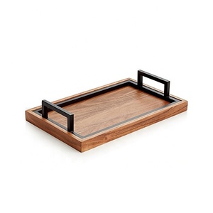 Artisanat de qualité supérieure Chaque plateau en bois est fabriqué à la main par des artisans qualifiés assurant un plateau en bois de qualité supérieure - Product Image 6