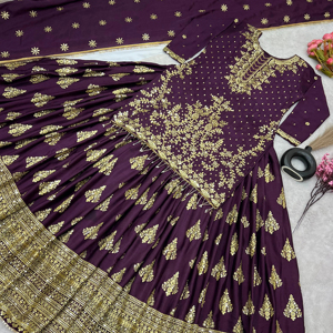 VÊTEMENTS DE SOIRÉE ROBE LEHENGA FANCY TOP JUPE DUPATTA ENSEMBLE ROBE TENDANCE AVEC BELLE BRODERIE SÉQUENCE TRAVAIL DERNIÈRE CONCEPTION - Product Image 1