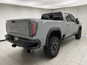 2024G.M.C Serra 2500-H.D Crew.Cab 4WD Automatic Gear. Box Asientos de cuero Clean Title Accident Free Low Kilometraje - Product Image 4