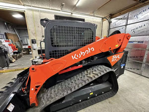 Kubota SVL 95-2 Chargeuse compacte antidérapante à usage intensif pour la construction en stock et prête à être expédiée avec composant de moteur central - Product Image 4