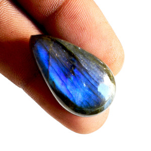 Cabujón de Labradorita Natural en Forma de Pera, Tamaño 30x18x9 MM, Piedra Preciosa Suelta Lisa con Reverso Plano para Joyería - Product Image 4