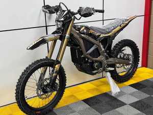 VENTE FLASH ULTRA BEE X HP MOTO ÉLECTRIQUE TOUT-TERRAIN En stock PRÊTE POUR LIVRAISON IMMÉDIATE - Product Image 1