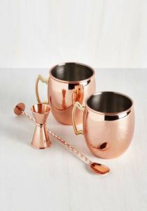 Tasse en acier inoxydable martelé plaqué cuivre de 450ml avec poignées dorées pour fête - Product Image 6