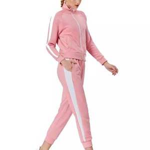 Survêtements pour femmes, vestes à séchage rapide, manches longues, à capuche, fabriqués au Pakistan avec option de personnalisation, broderie et impression de logo - Product Image 3