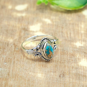Anillo de Turquesa Azul Cobre, Anillo de Plata de Ley 925, Anillo Hecho a Mano con Diseño Único, Anillo de Piedras Preciosas, Joyería de Turquesa, Regalo - Product Image 4