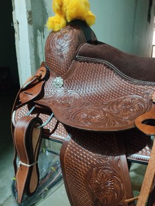 Vente en gros de selle Western Ranch en cuir de qualité supérieure de haute qualité sculptée à la main Wade Tree best-seller ensemble de selle anglaise de style anglais - Product Image 3