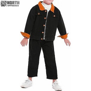 Veste en jean à boutons confortable pour bébés garçons et filles enfants et tout-petits manteaux en jean pour hommes avec logo avant pour vêtements d'extérieur d'hiver - Product Image 4
