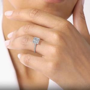 Bague de fiançailles et de promesse en or blanc massif 10 carats sur mesure de 7mm taille princesse cultivée en laboratoire pour cadeau - Product Image 2