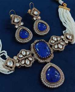 ชุดต่างหูโชกเกอร์ลายทองโบราณมีสไตล์ชุดเครื่องประดับทองเหลืองที่ทันสมัยสำหรับงานแต่งงานวันครบรอบ - Product Image 4