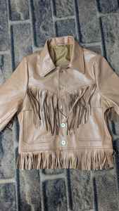 Veste de cow-girl en cuir la plus vendue en 2025, veste occidentale traditionnelle en cuir pour femmes avec franges - Product Image 2