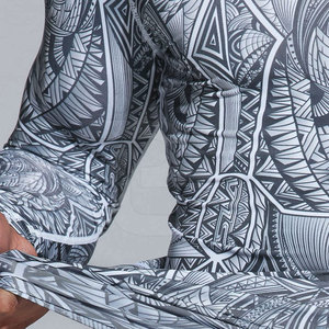 Camiseta de Compresión de Manga Larga para Hombre, Cuello Redondo, Transpirable, Antibacteriana, de Secado Rápido y Ecológica, de Última Tendencia - Product Image 6