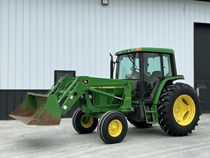 Tracteurs agricoles John Deere 6410 4x4 à transmission par engrenages, prêts à la vente - Product Image 6