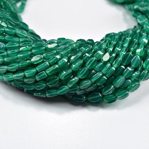 ลูกปัดหินโอนิกซ์สีเขียวธรรมชาติทรงรีเรียบลูกปัดขัดอัญมณีหลวม3-5มม. สำหรับทำเครื่องประดับในราคาขายส่ง - Product Image 3